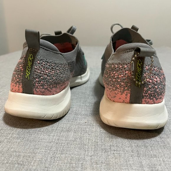 Women's size 8 Sketchers - Picture 8 of 17